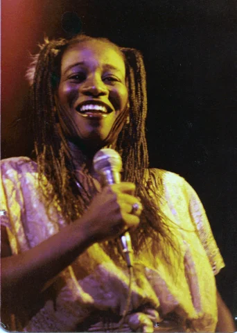 Monalisa Young photo archive: Performing